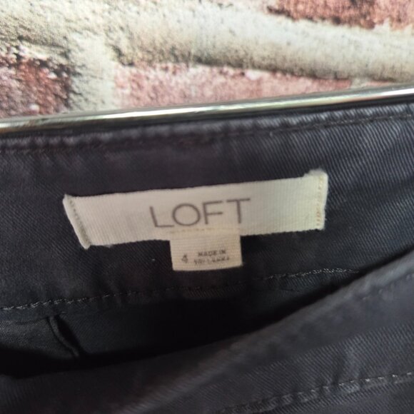 Women's LOFT Slim Fit Chino Pants Size 4 - Picture 6 of 6
